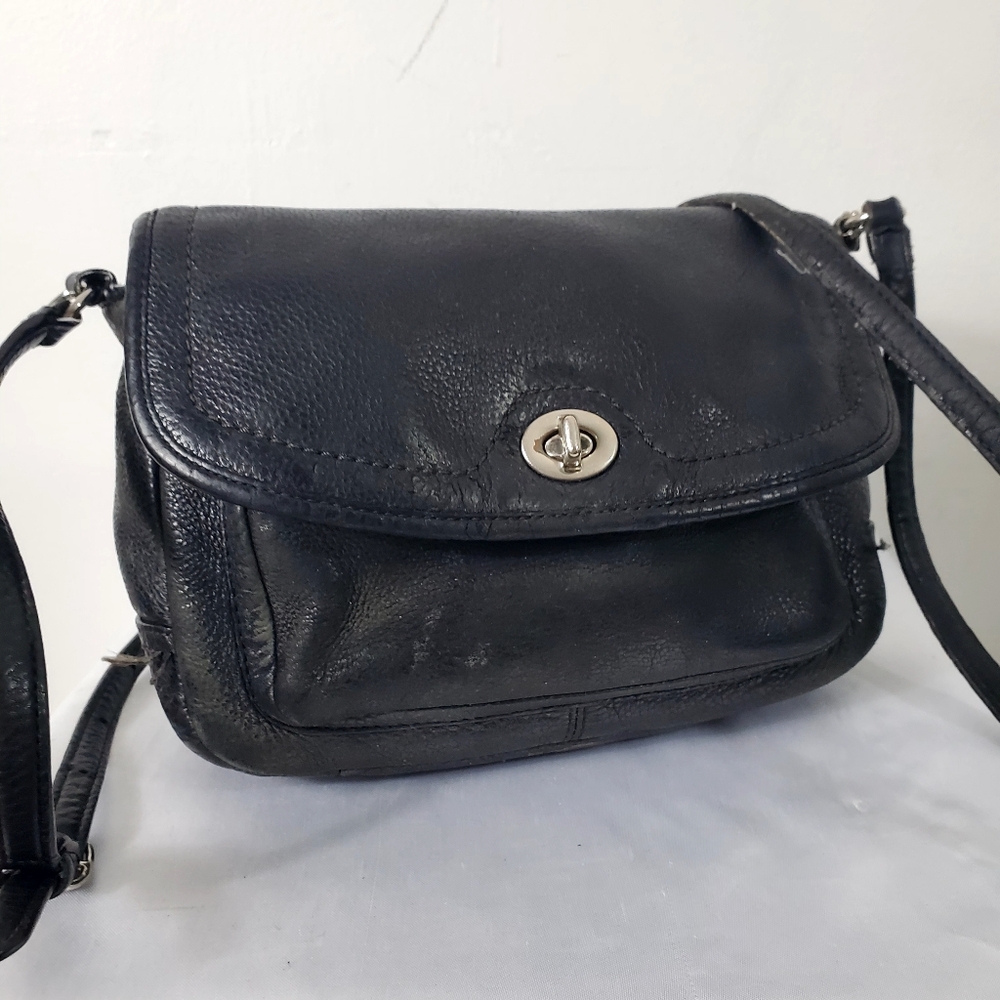 Coach Ridgefield Flap Black Leather Crossbody